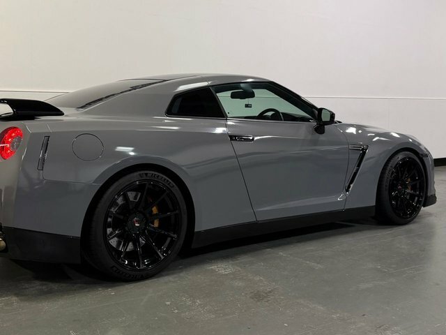 Nissan GT-R Coupe Grey #18