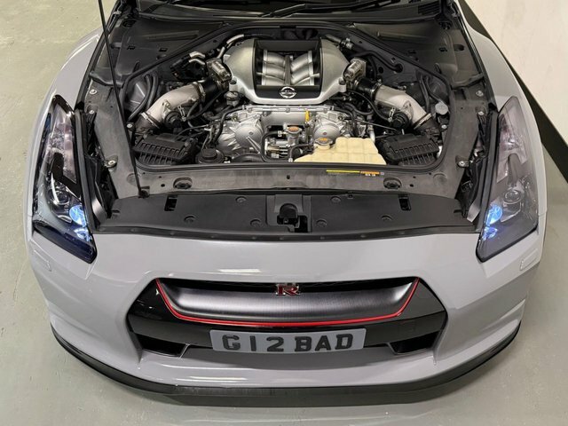 Nissan GT-R Coupe Grey #20