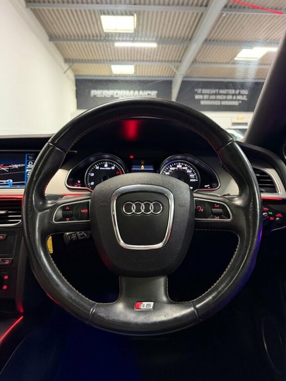 Audi S5 Convertible Purple #26