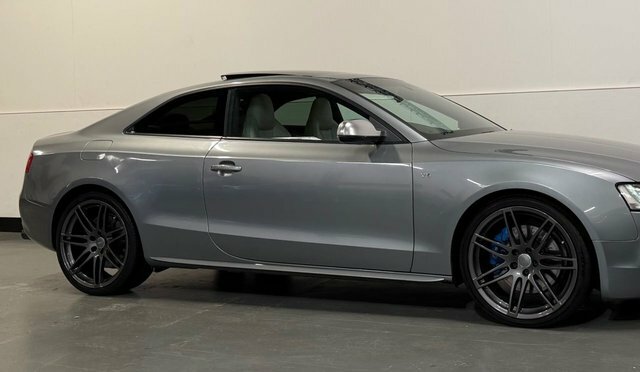 Audi S5 Convertible Purple #19