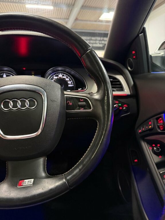 Audi S5 Convertible Purple #27