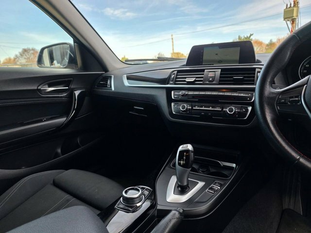 BMW 2 Series Gran Coupe 2L Se White #8