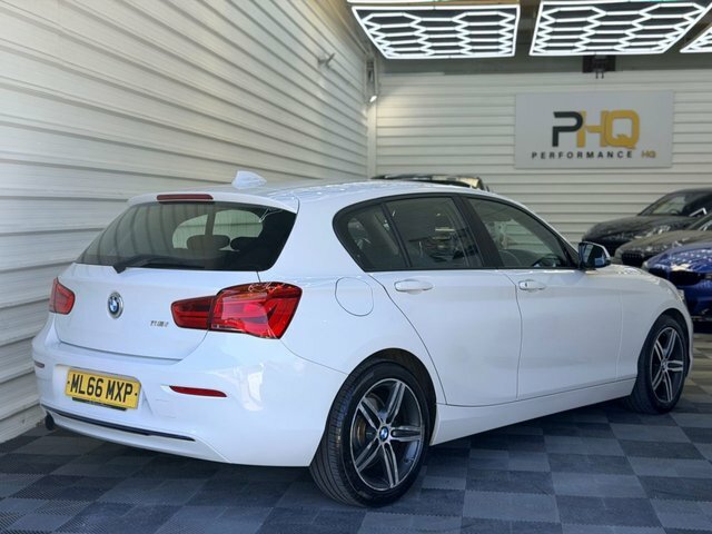 BMW 1 Series Hatchback 1.5 116D Sport 5-Door 201665 Black #22