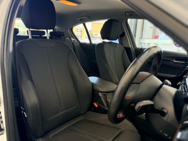 BMW 1 Series Hatchback 1.5 116D Sport 5-Door 201665 Black #36