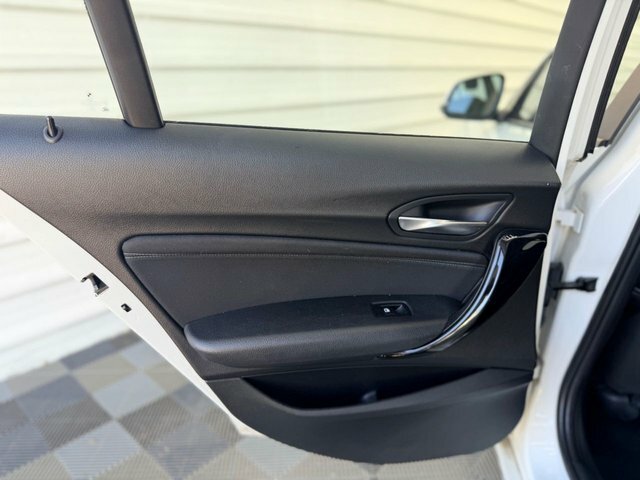BMW 1 Series Hatchback 1.5 116D Sport 5-Door 201665 Black #41