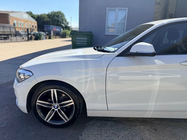 BMW 1 Series Hatchback 1.5 116D Sport 5-Door 201665 Black #18