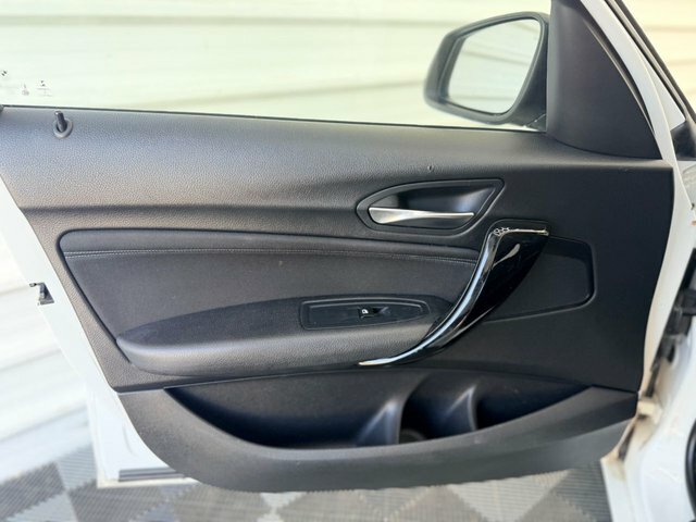BMW 1 Series Hatchback 1.5 116D Sport 5-Door 201665 Black #46