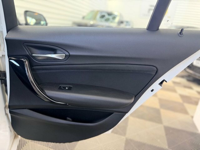 BMW 1 Series Hatchback 1.5 116D Sport 5-Door 201665 Black #38