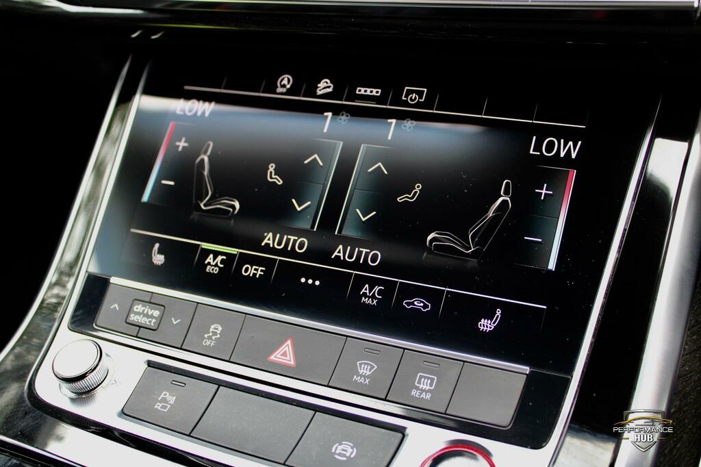 Audi SQ7 4.0 Tfsi V8 Black Blue #16