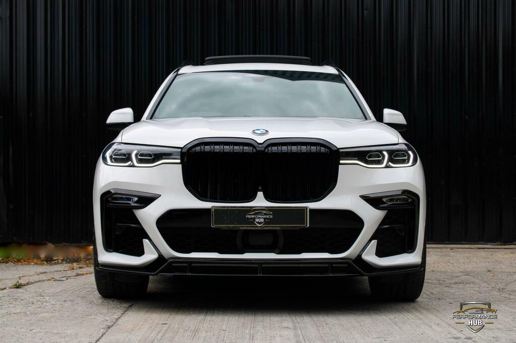 BMW X7 M Sport White #2