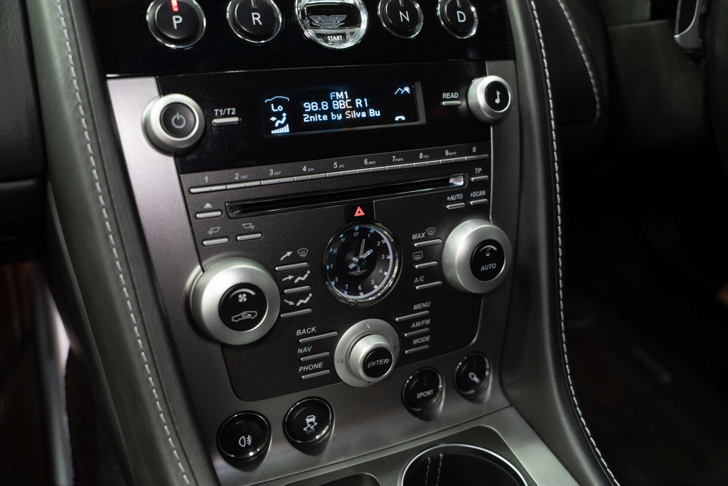 Aston Martin Rapide Rapide V12 Silver #29