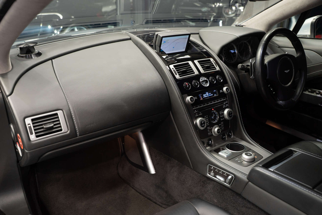 Aston Martin Rapide Rapide V12 Silver #2