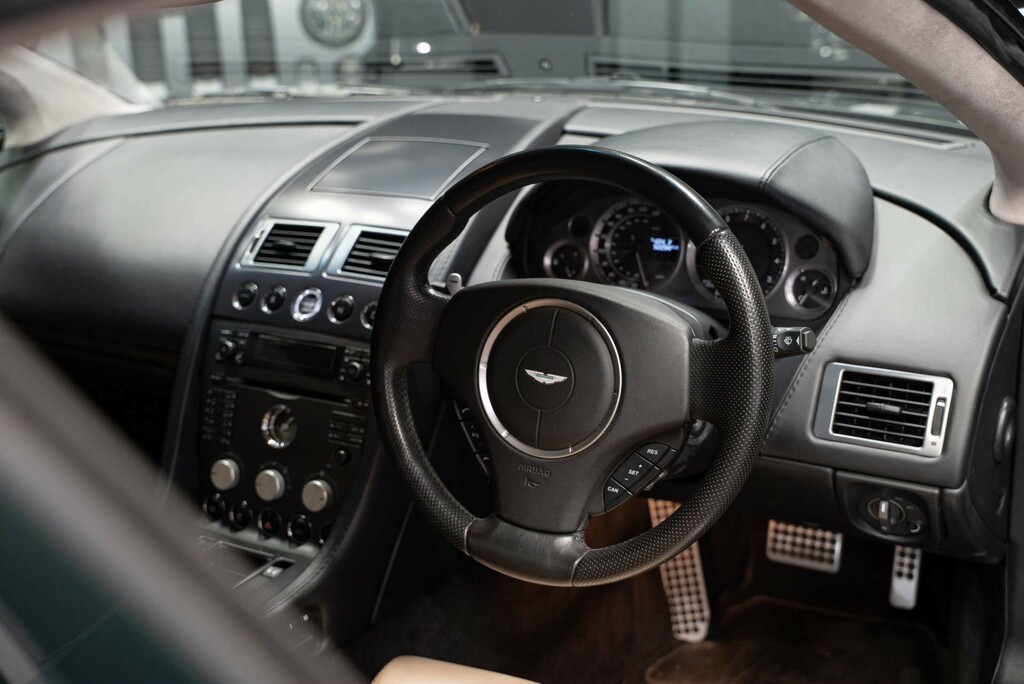 Aston Martin Vantage Hatchback Black #10