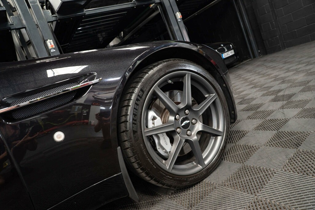 Aston Martin Vantage Hatchback Black #20