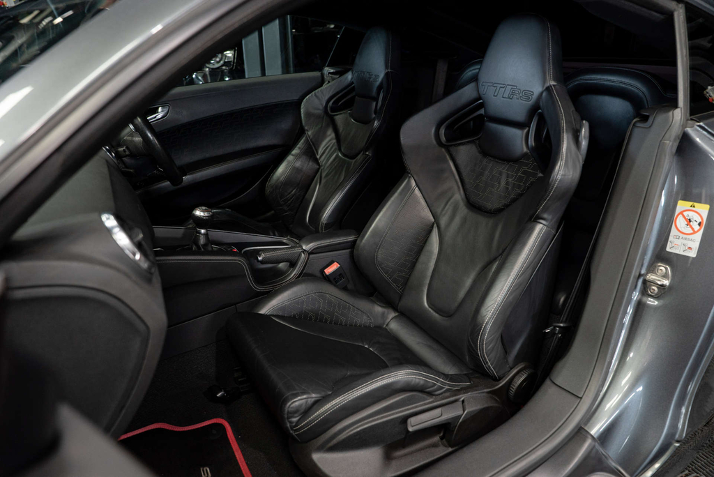 Audi TT RS 2.5T Fsi Tt Rs Quattro Grey #2