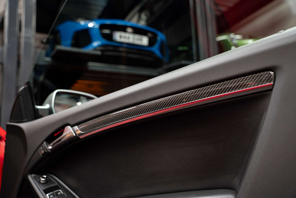 Audi RS5 4.2L Null Red #31