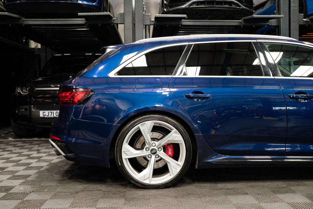 Audi RS4 Rs 4 Tfsi Quattro Carbon Black S Tronic Cs Grey #33