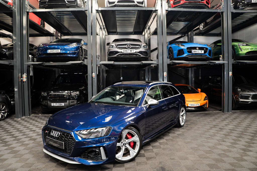 Audi RS4 Rs 4 Tfsi 4Wd