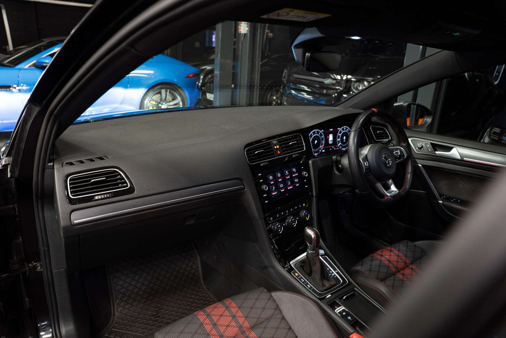 Volkswagen Golf Gti Tcr LA19UCU #3