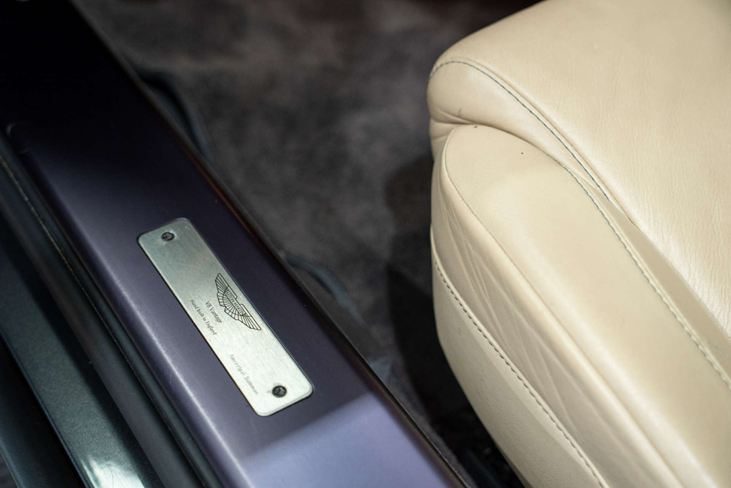 Aston Martin Vantage 4.3 V8 Roadster Silver #14