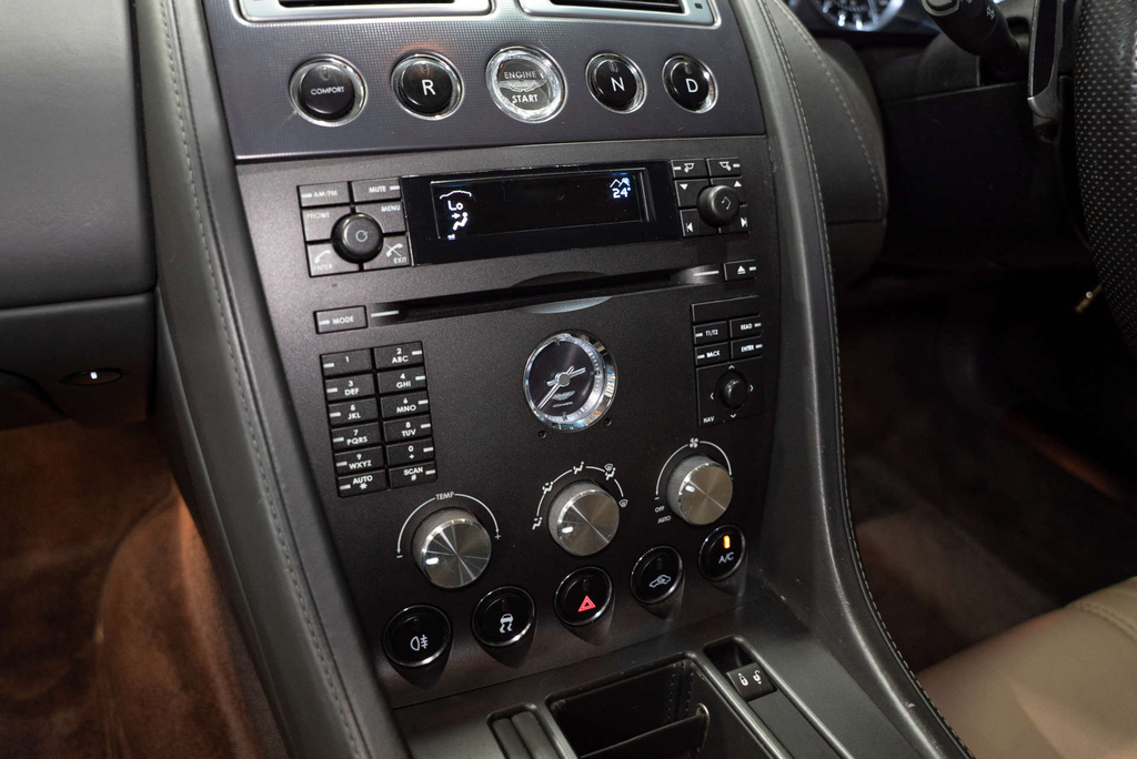 Aston Martin Vantage 4.3 V8 Roadster Silver #18