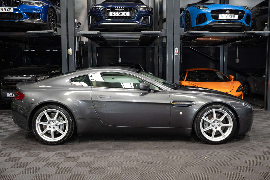 Aston Martin Vantage 4.3 V8 Roadster Silver #8