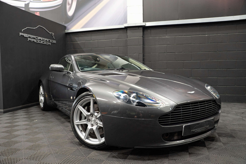 Aston Martin Vantage V8 Auto #5