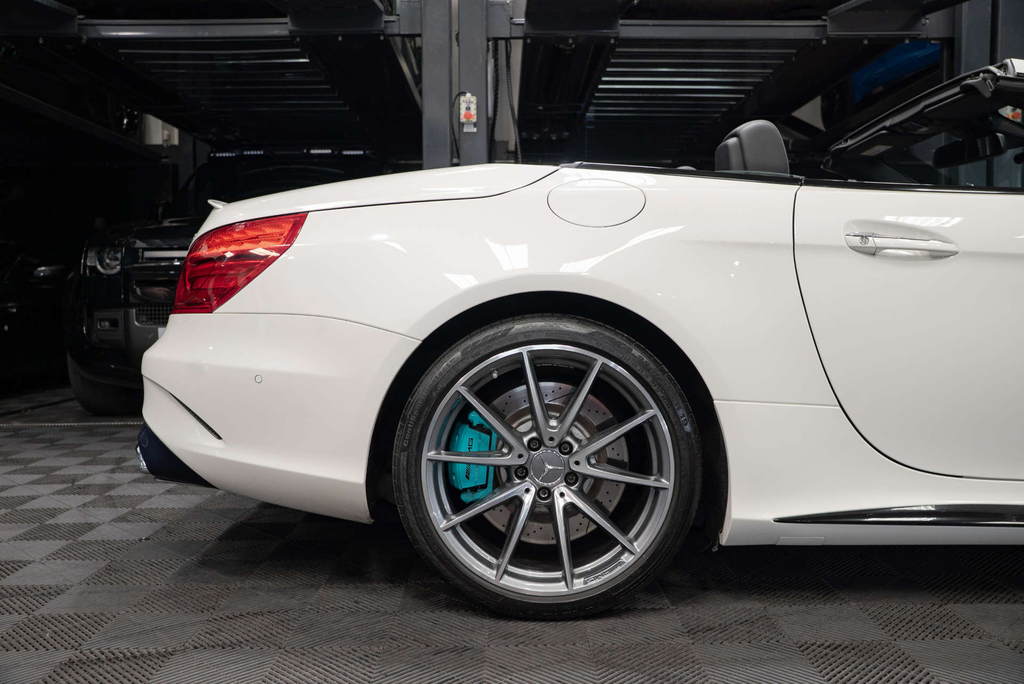 Mercedes-Benz SL Class Silver #31