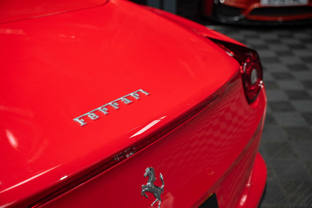 Ferrari California 4.3 2 Plus 2 490 Bhp Black #32