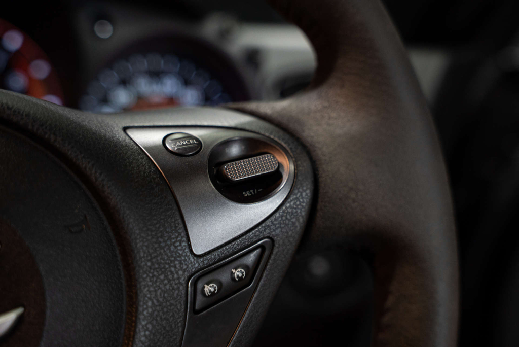 Nissan 370Z Black #27