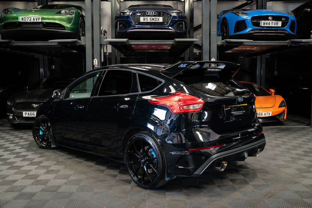 Ford Focus Hatchback 2.0T Ecoboost St-2 Euro 6 Ss 201 Black #2