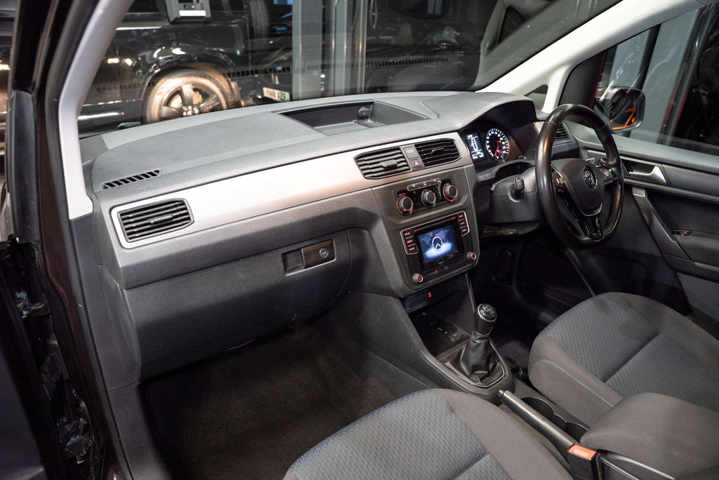Volkswagen Caddy Maxi Life Maxi C20 Life Tsi #3