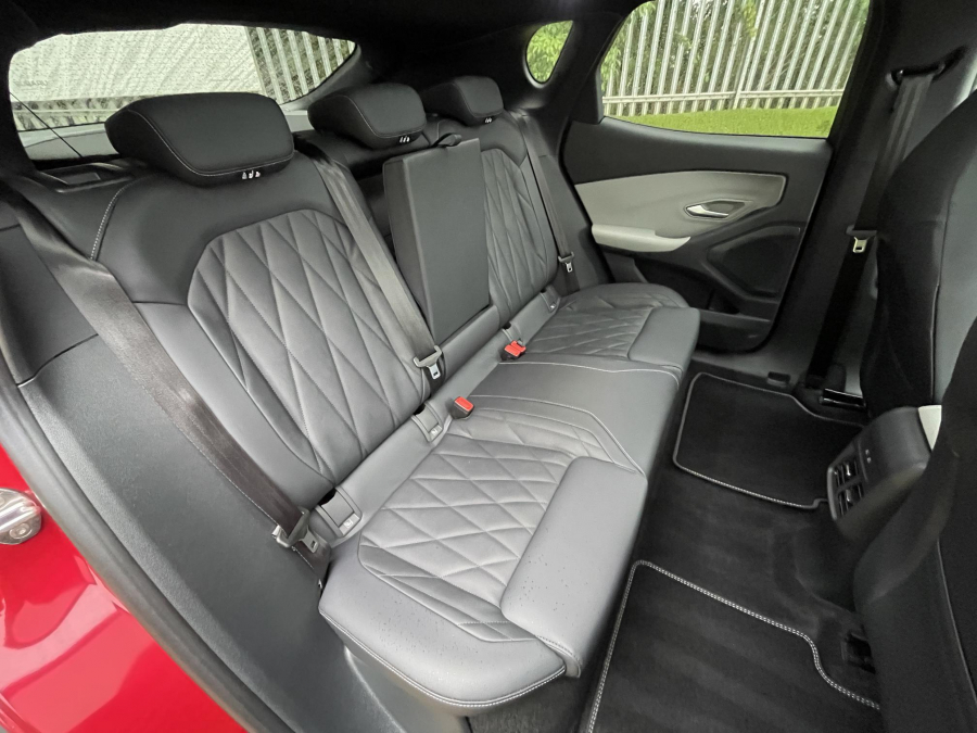 Ford Capri Ev Premium AF74YHD Red #6