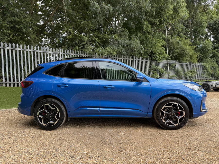 Ford Kuga St-line X Fhev 2.5L 180Ps Awd 4X4 EA24UMD Blue #3