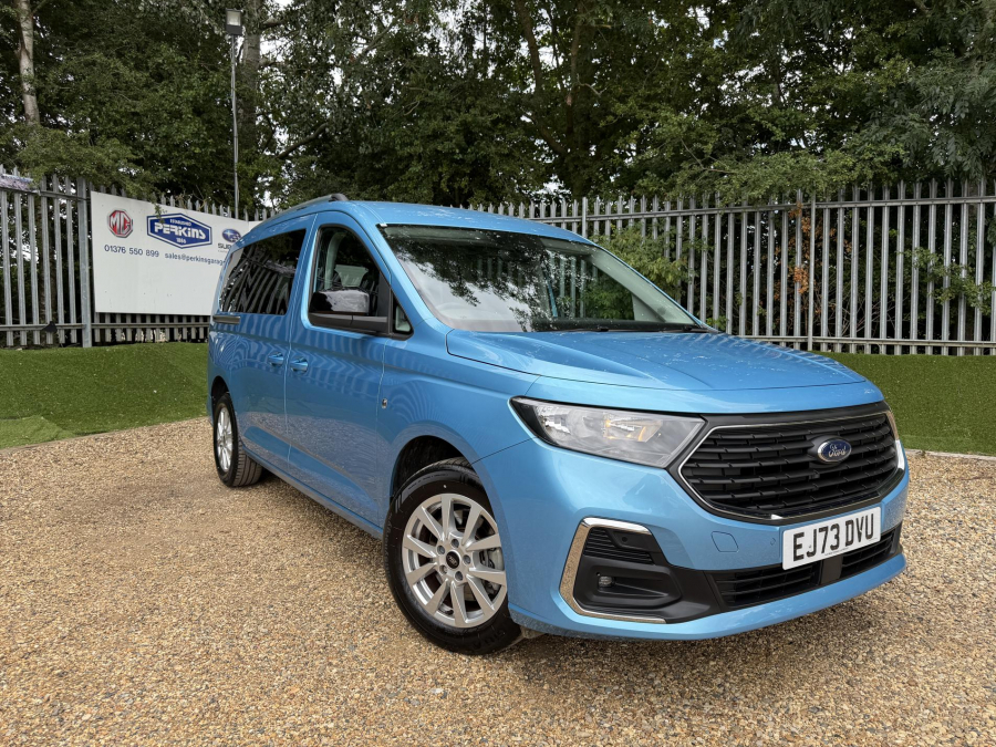 Ford Grand Tourneo Connect 2.0 Ecoblue Titanium 7 Seat 6 Spd 122Ps Blue