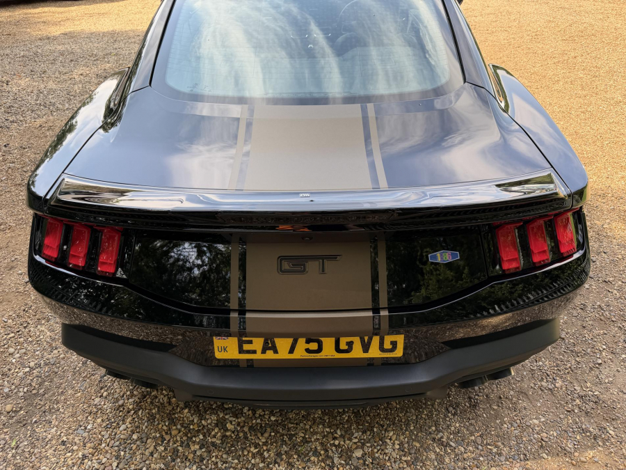 Ford Mustang Gt Coupe Black #5