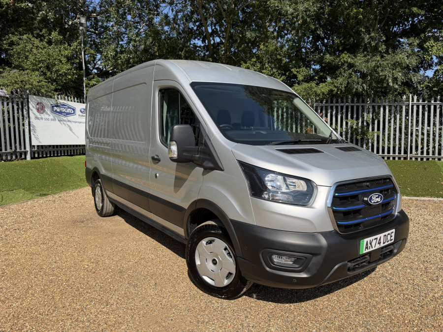 Ford Transit Custom E-transit 350 AK74DCE Black