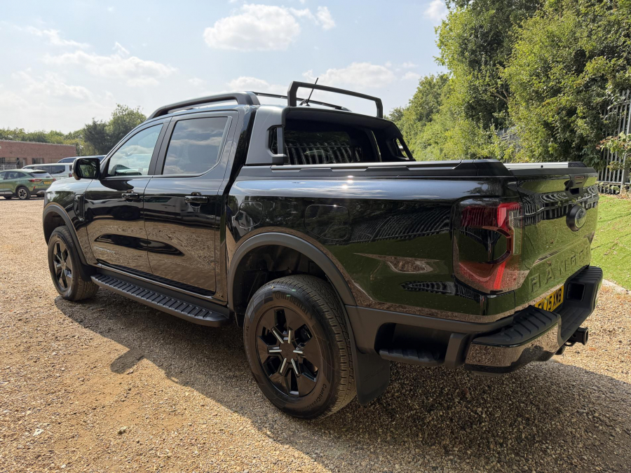 Ford Ranger Stormtrak Phev EK75XMB Black #3