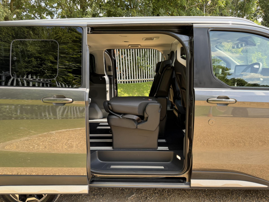 Ford Tourneo Custom Active 8 Silver #8