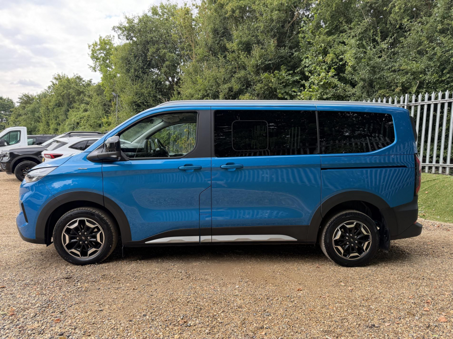 Ford Tourneo Custom Active 8 EK74UKE Blue #2