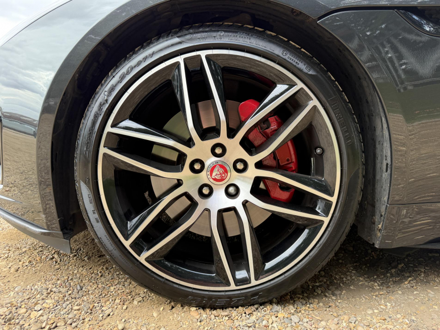 Jaguar F-Type I4 Chequered Flag Grey #5