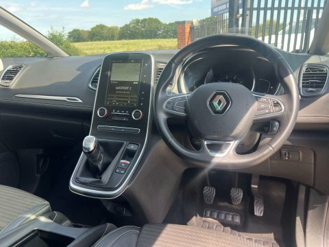 Renault Grand Scenic 1.3 Tce 140 Signature #18