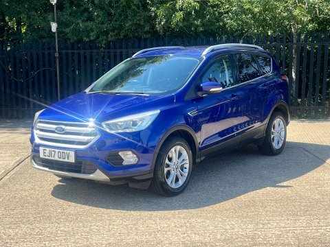 Ford Kuga 2.0 Kuga Titanium EJ17ODV Blue