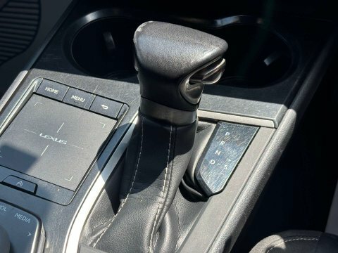 Lexus UX Hatchback 250H Premium Plus White #26