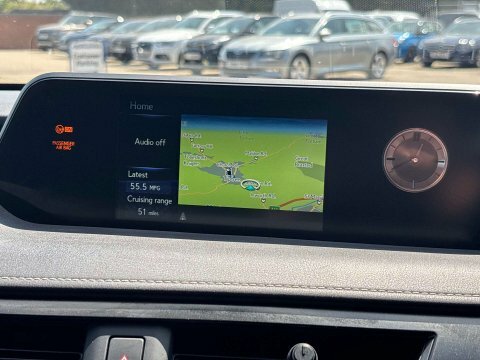 Lexus UX Hatchback 250H Premium Plus White #20