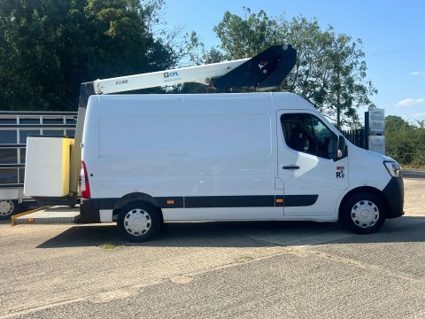 Renault Master 2.3 Dci 35 Business White #9