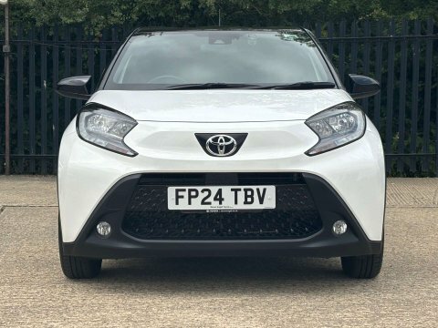 Toyota Aygo X 1.0 Aygo X White #4