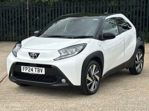 Toyota Aygo X 1.0 Aygo X White #2