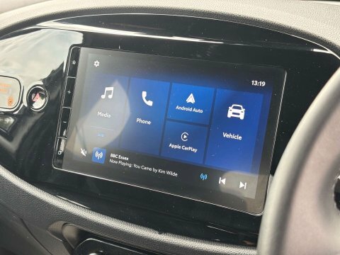 Toyota Aygo X Edge White #19