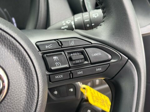 Toyota Aygo X Edge White #23